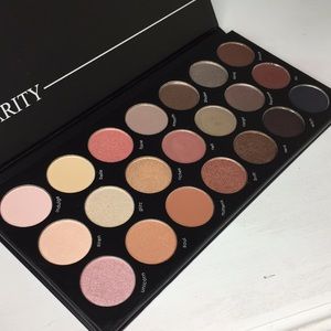 Karity Nudes & Rudes Palette